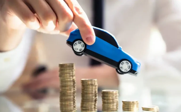 https://finanzasdomesticas.com/como-ahorrar-en-el-seguro-de-tu-coche